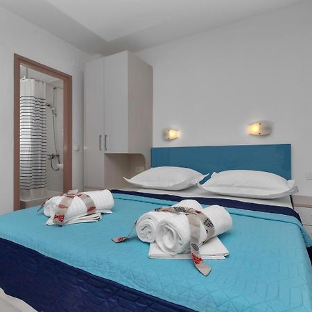 Apartments Ratko Tučepi Pokoj fotografie